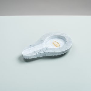 Silent Curve by Georgiou Atelier